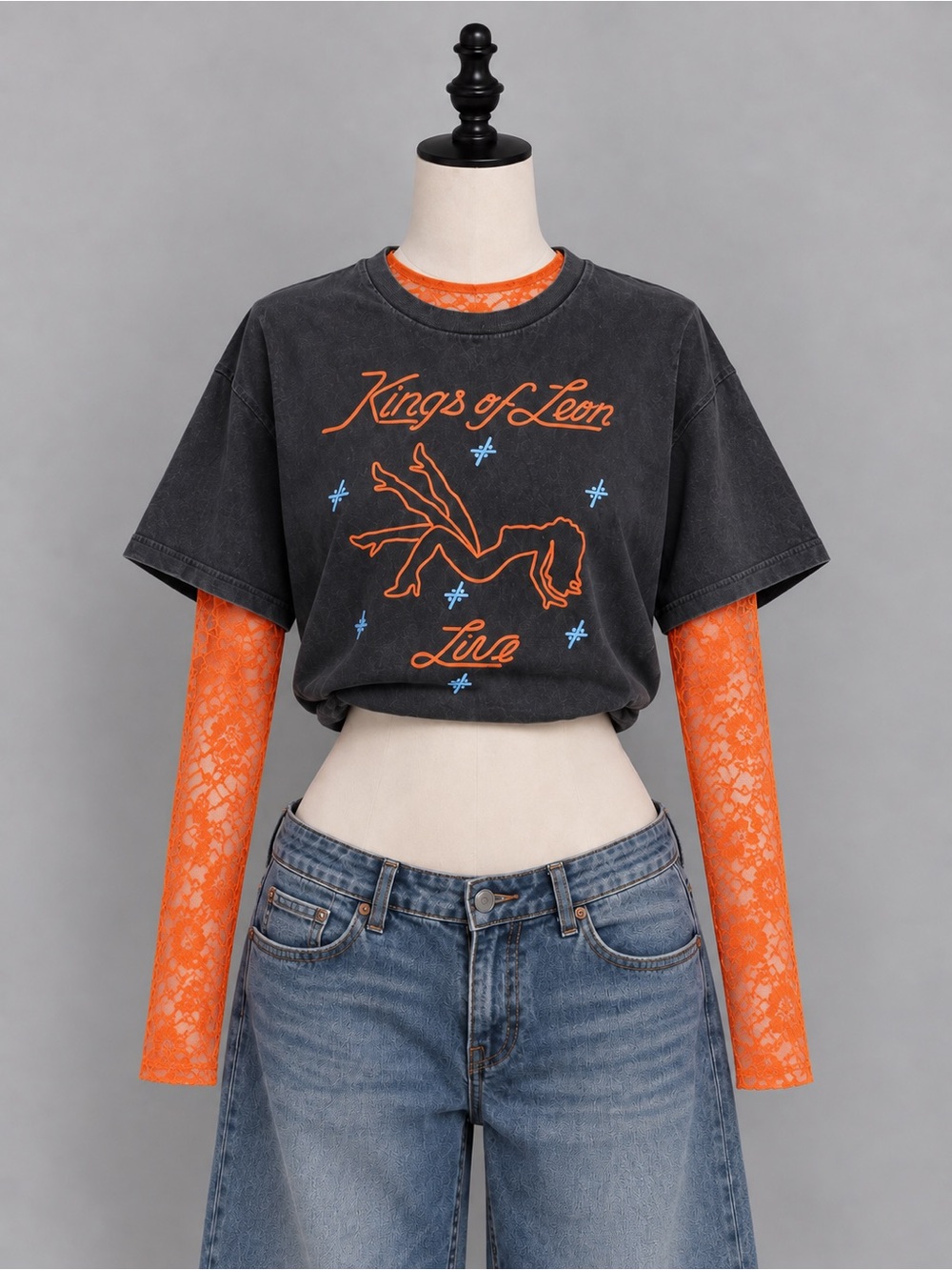 Limited edition Unisex Kings of Leon Graphic Short Sleeve Tee - Black